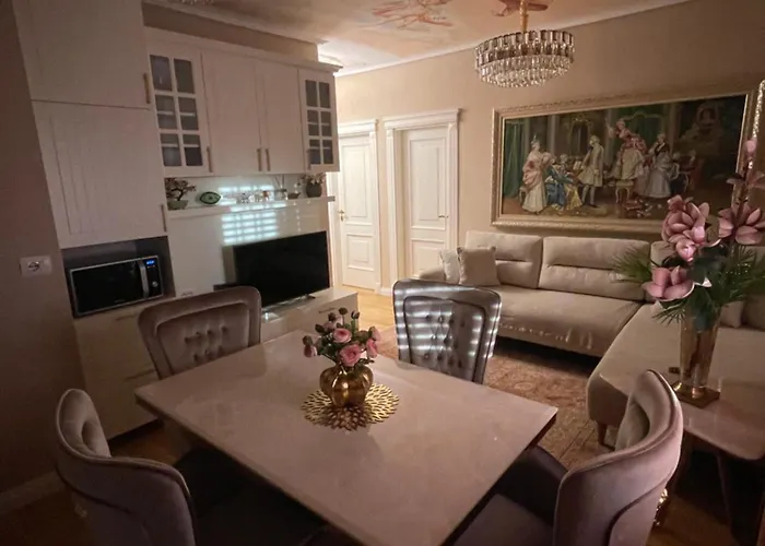 Deoni Apartment Luxury