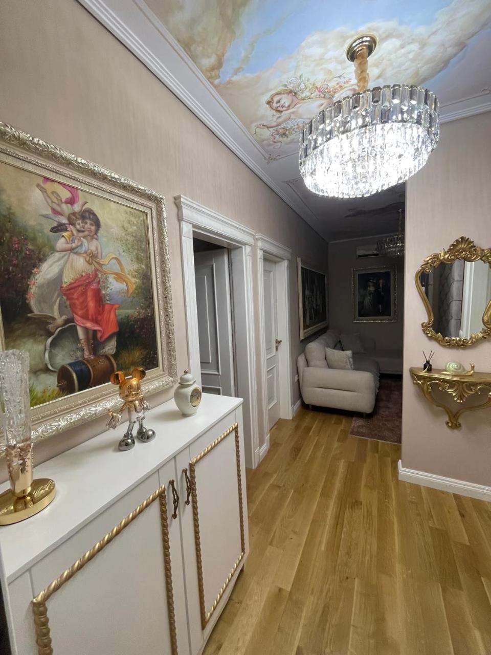 Deoni Luxury Apartment Tirana
